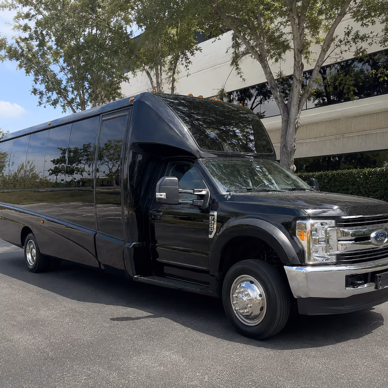 bachelor and bachelorette party bus rentals in reading pennsylvania