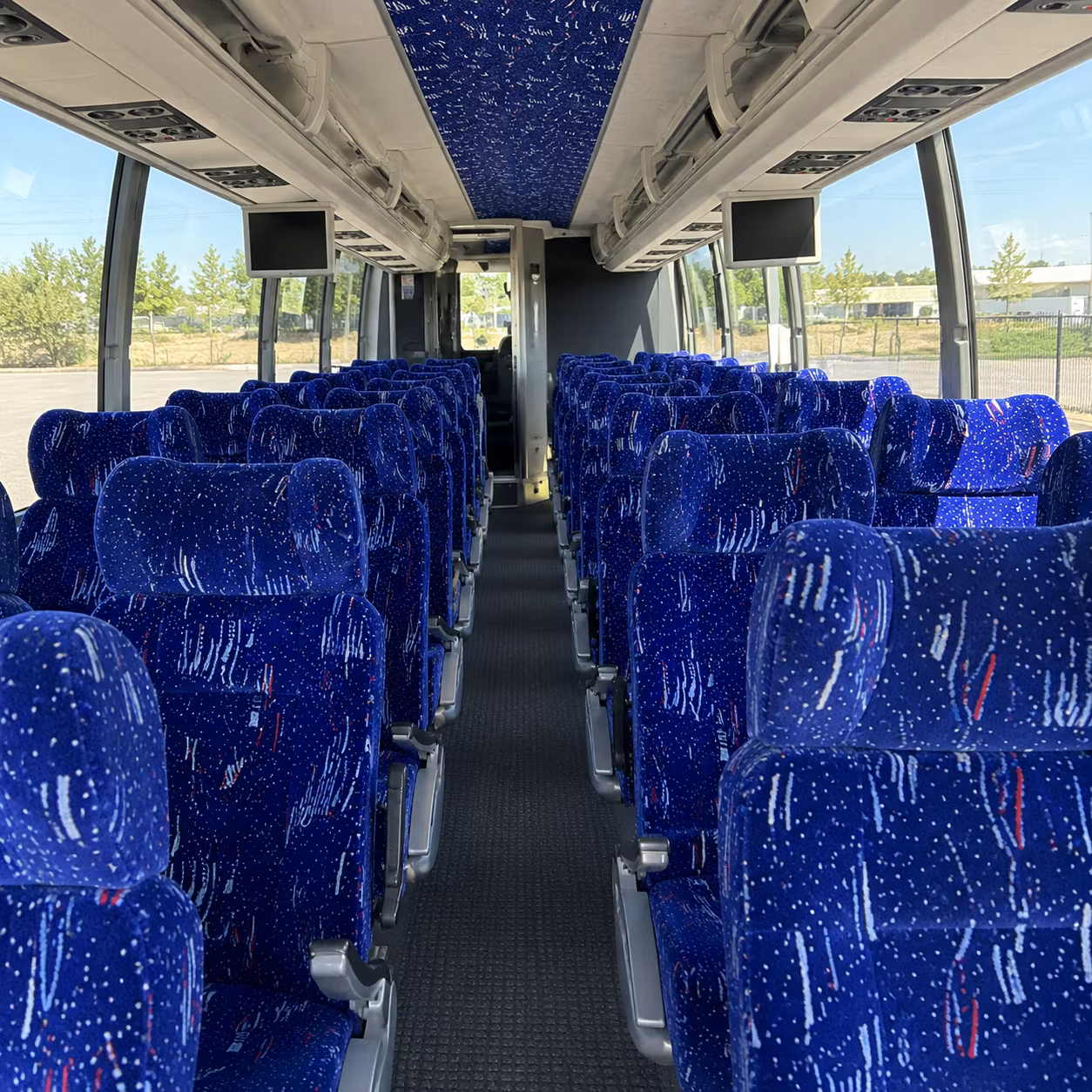charter bus transfers to philadelphia international airport phl from reading