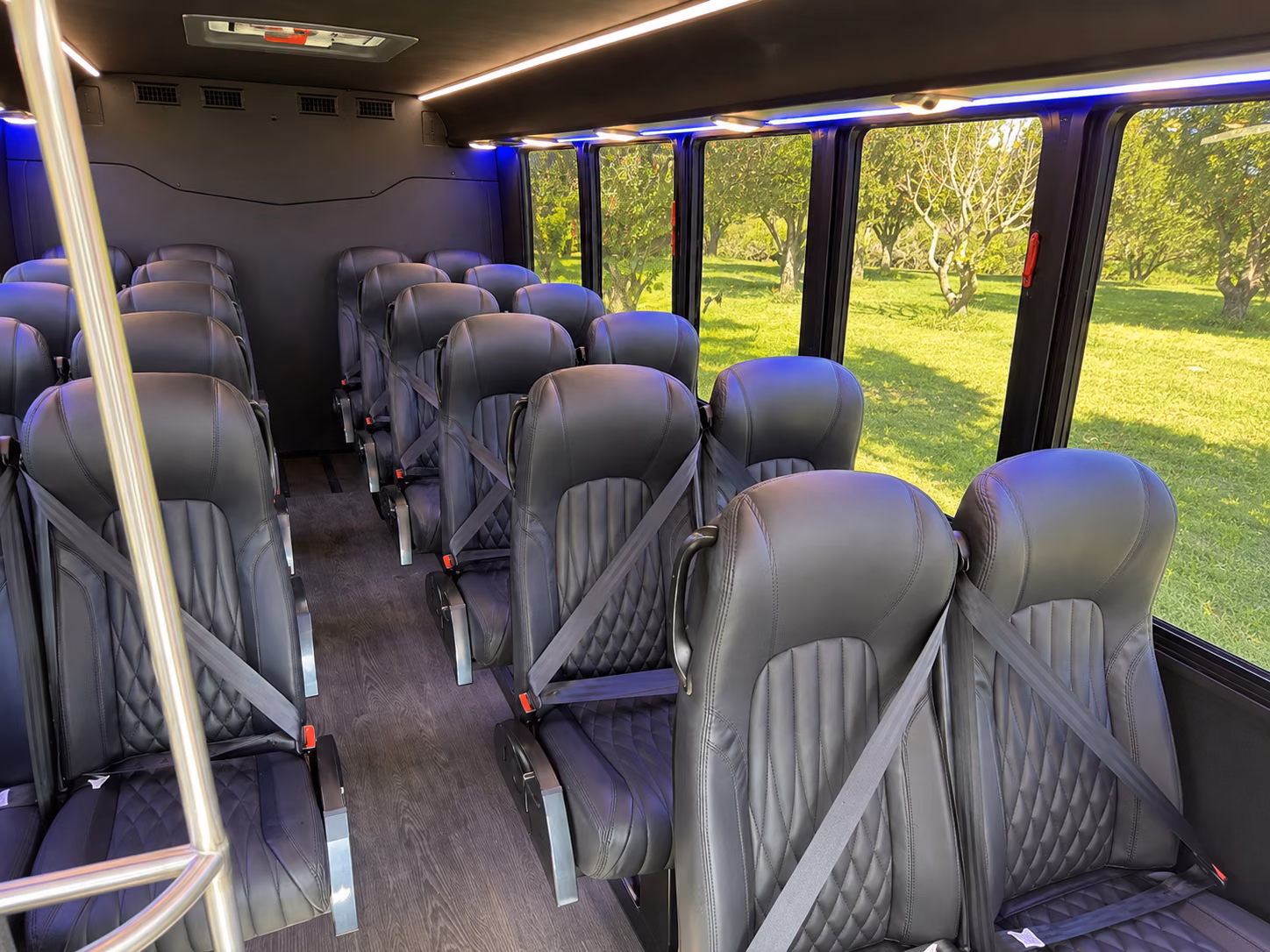 easily book transportation for your next convention or trade show 3