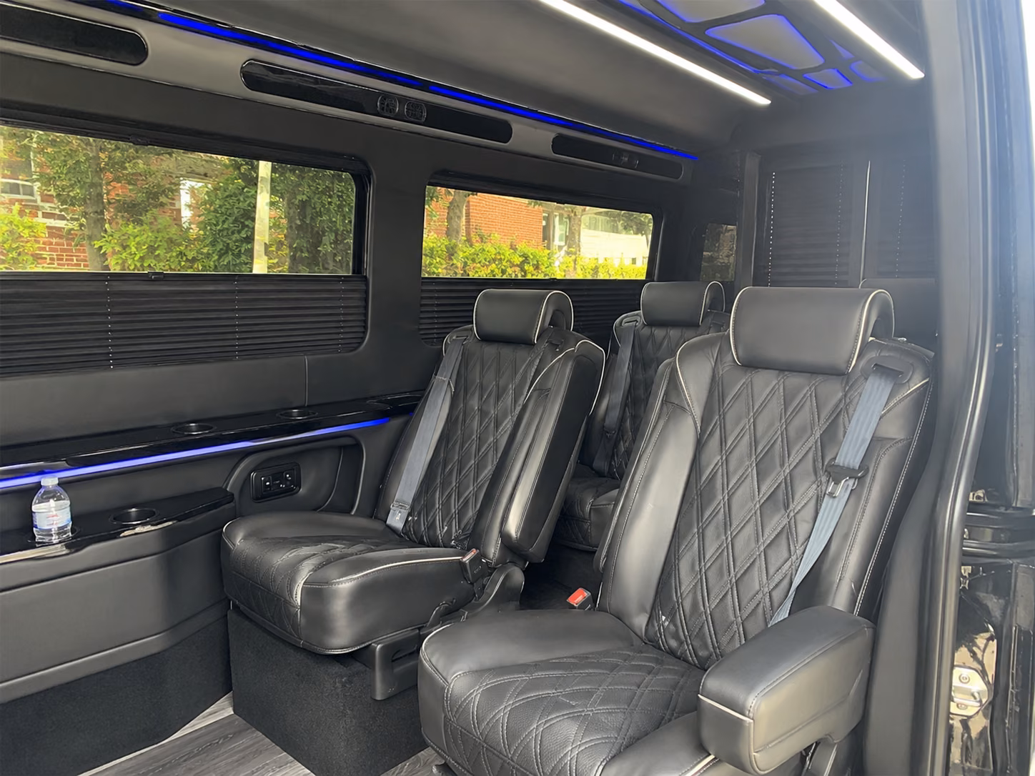 easily book transportation for your next convention or trade show 5